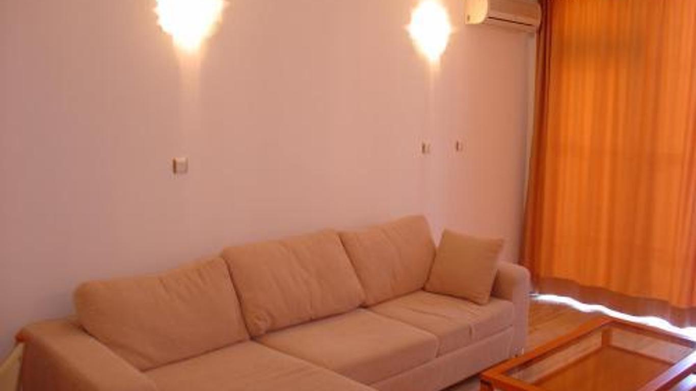 Colosseum 2 Aparthotel