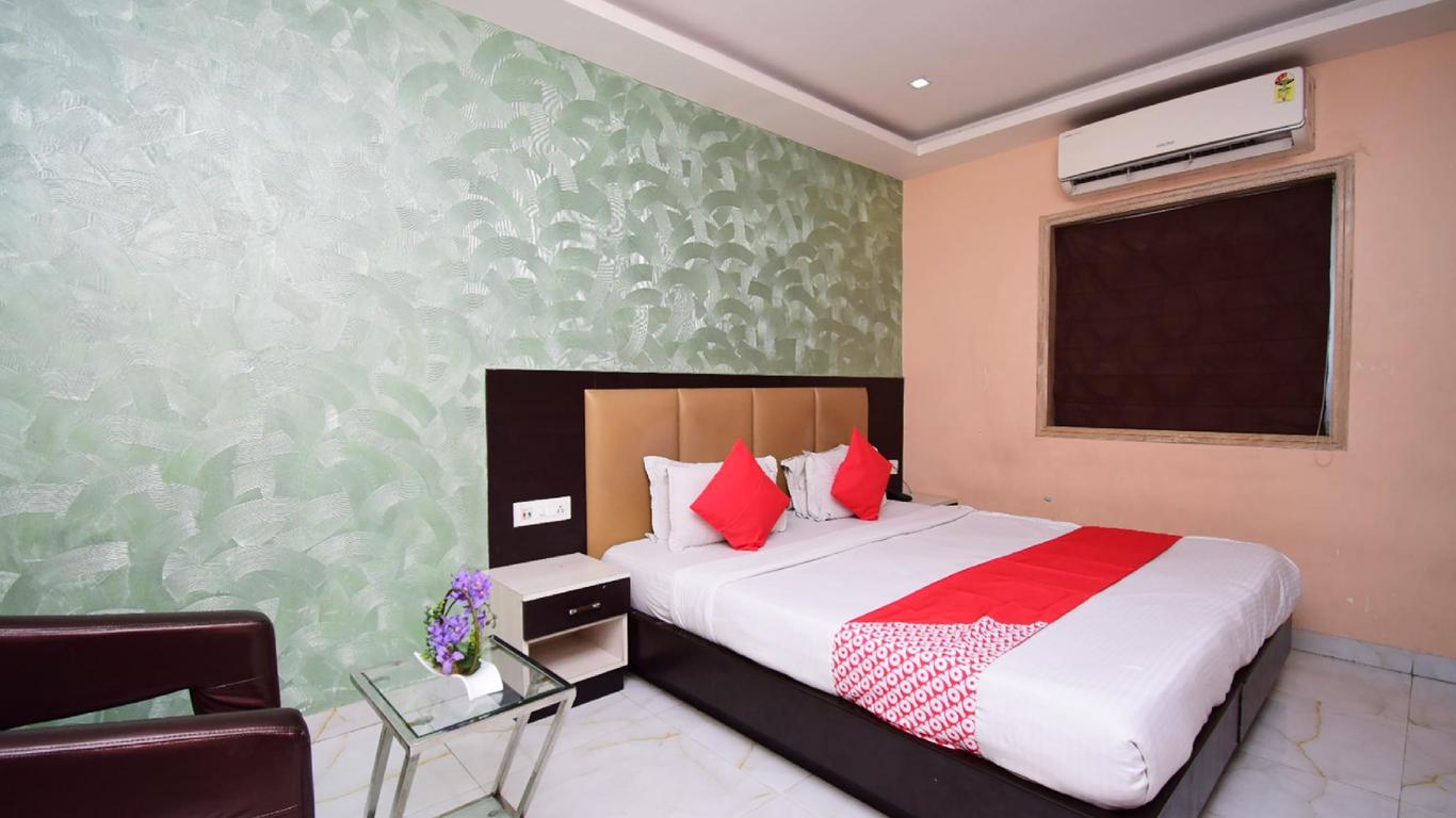 OYO 38844 Hotel Orchid Plaza
