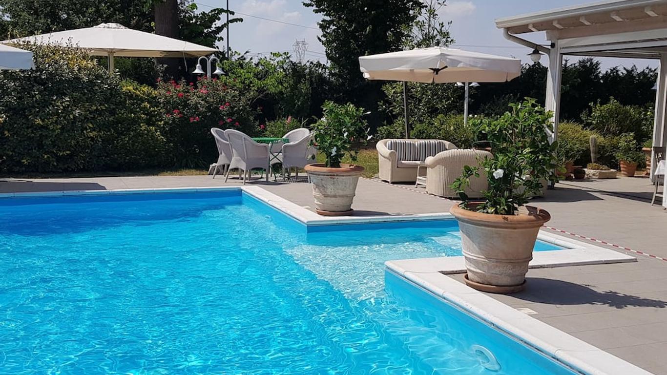 Relais Villa Roncuzzi
