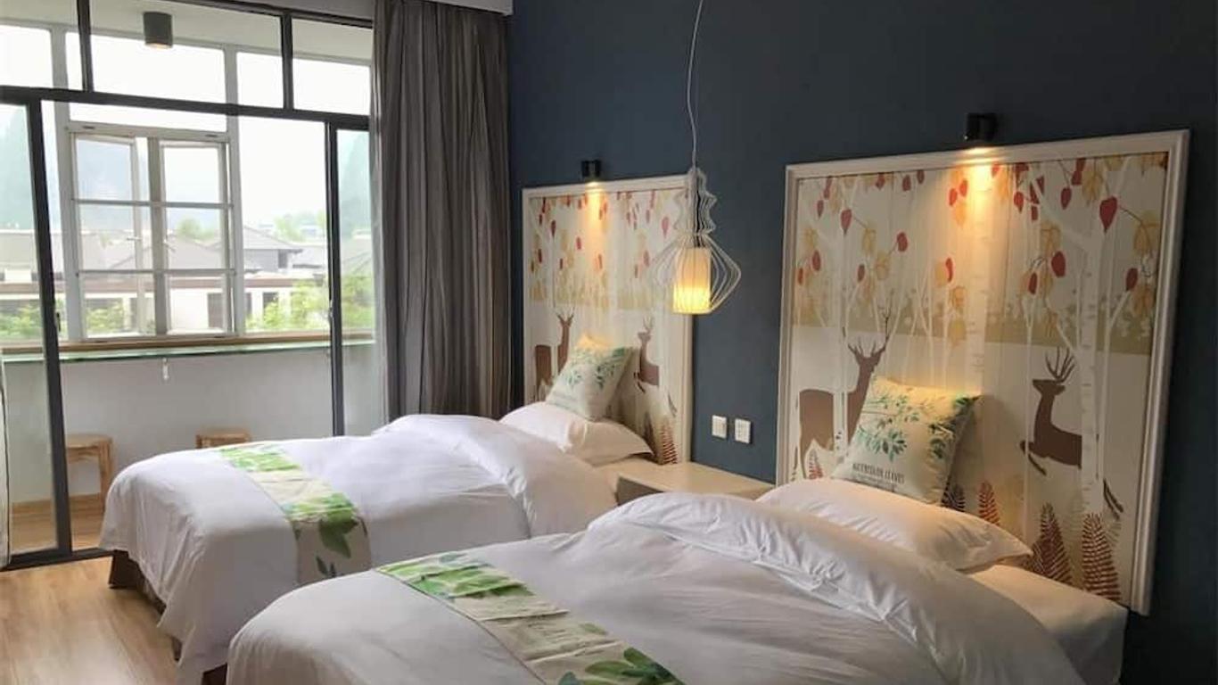 Yangshuo 9 Time Hotel
