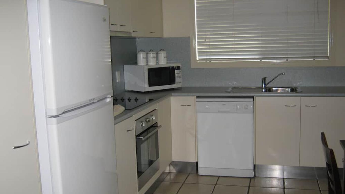 Emu Park Motel