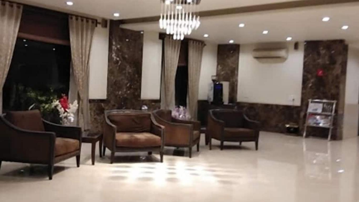 Hotel Lovely Palace