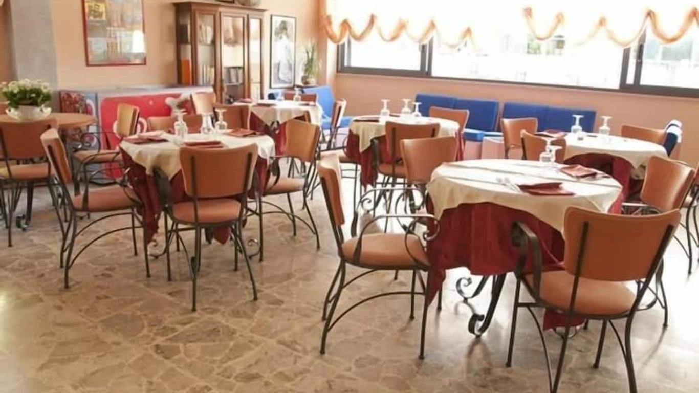 Hotel Jasmine Beach