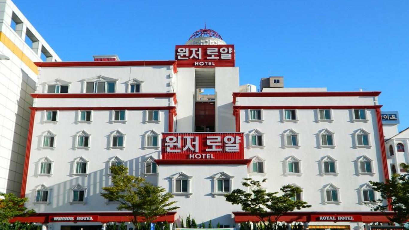 Windsor Royal Hotel