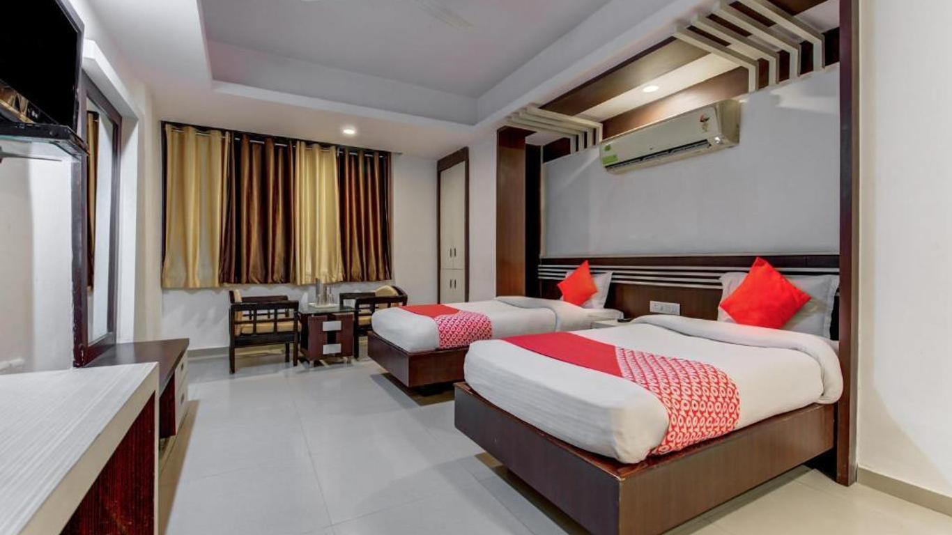 OYO 4312 Hotel Park Street