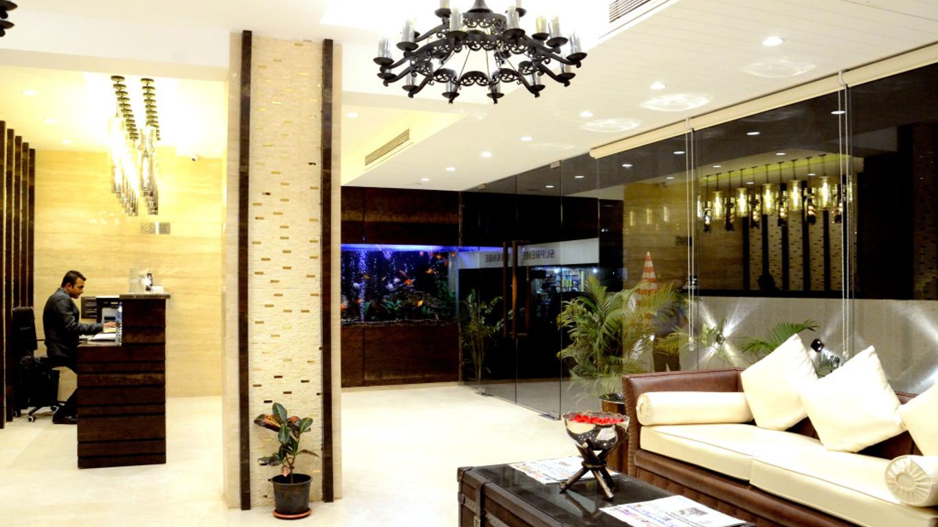 Hotel Supreme Grande