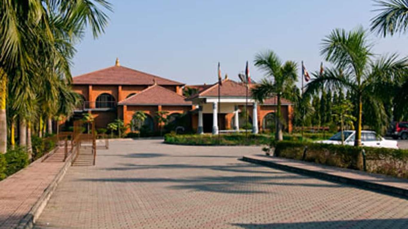 Hotel Lumbini Garden New Crystal