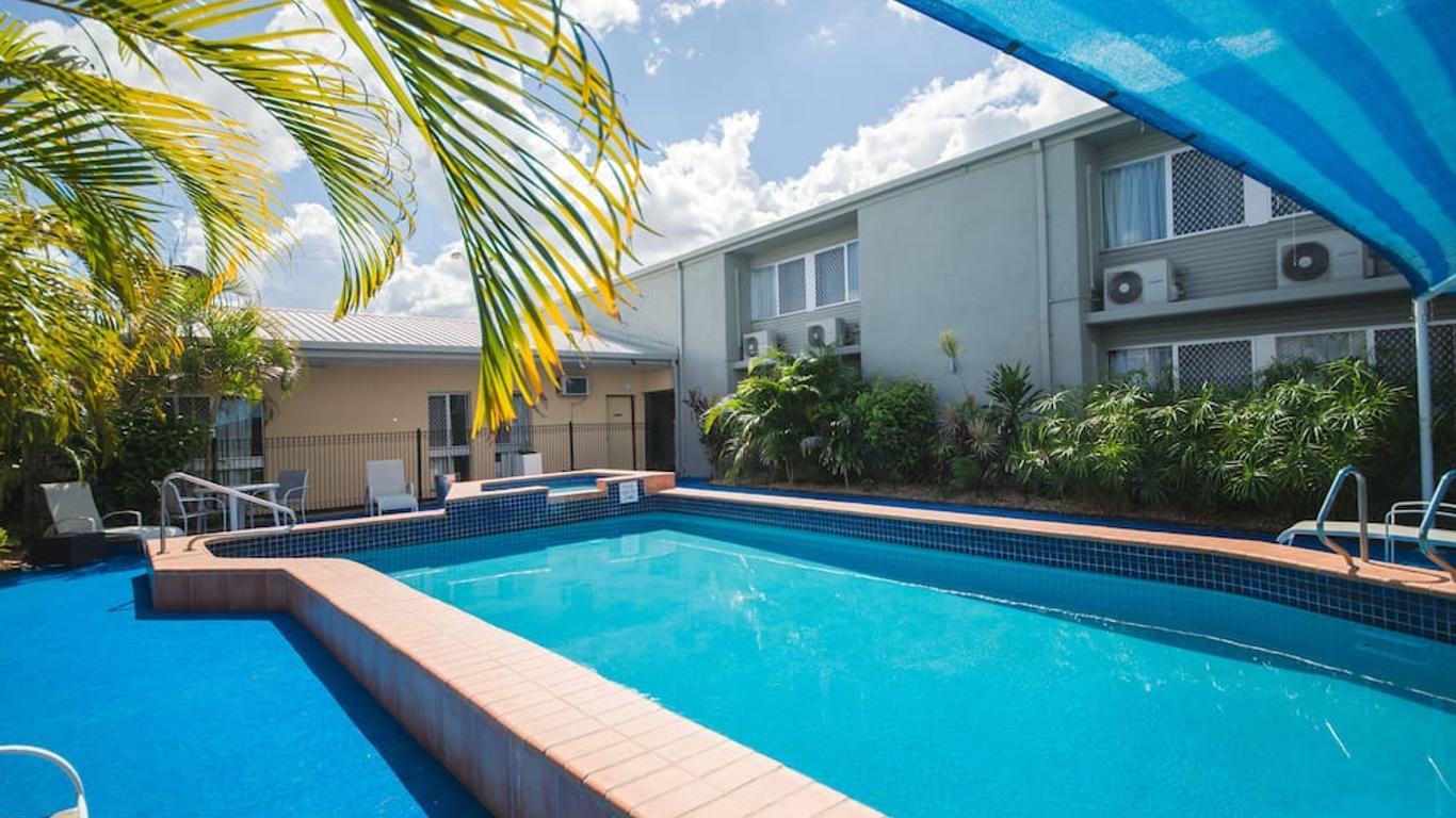 Hampton Villa Motel