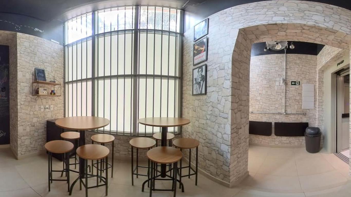 Br Hostel