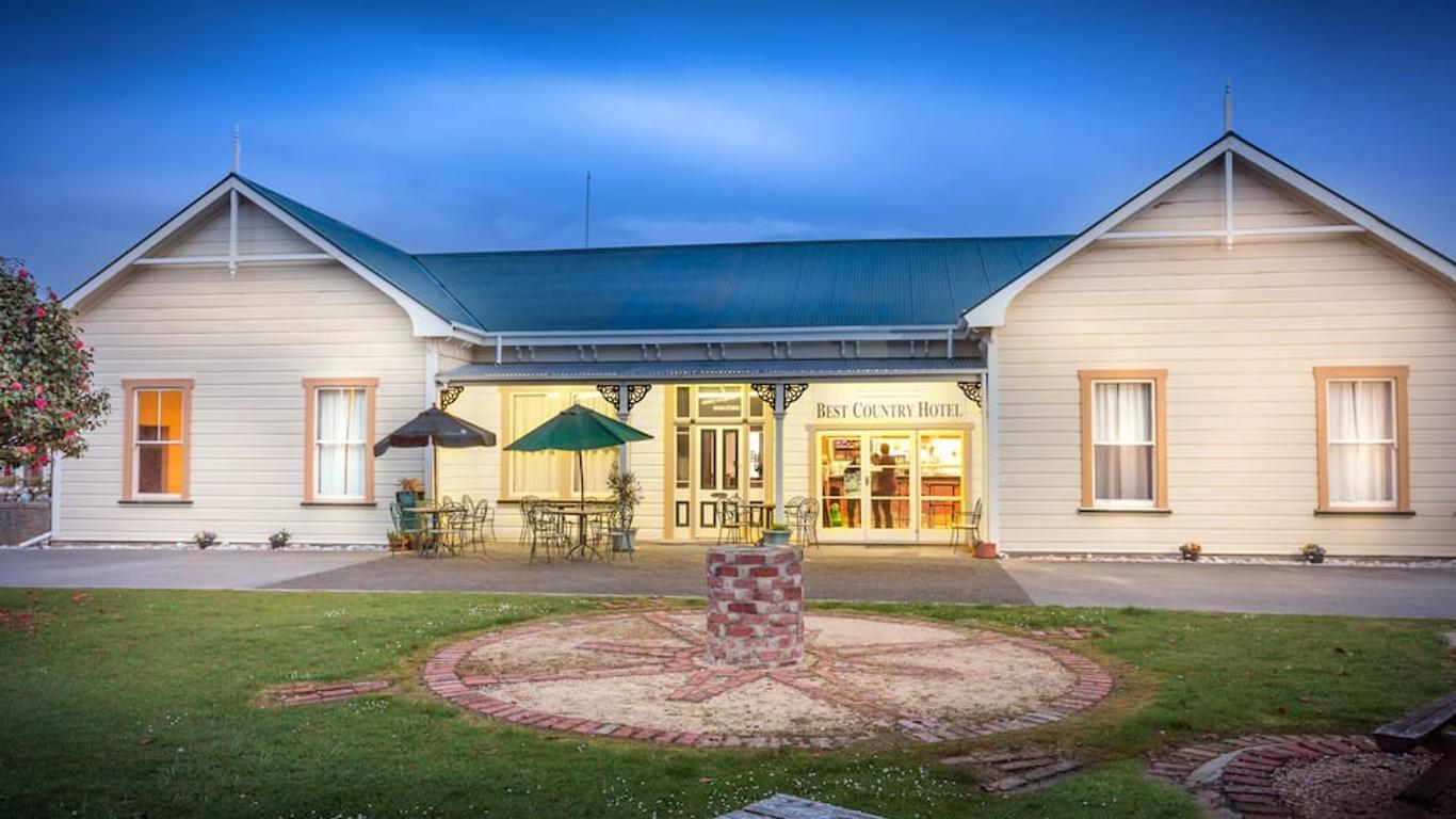 Karamea Village Hotel