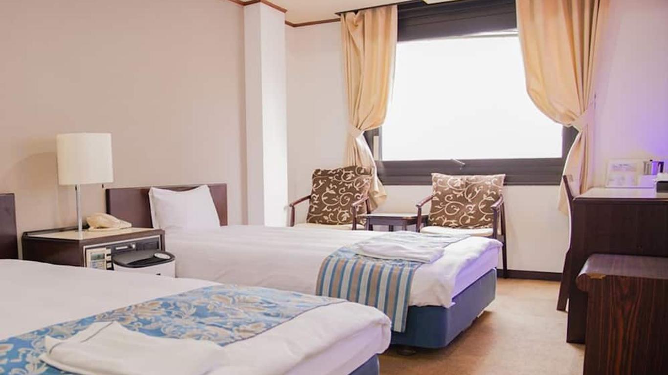 Wakayama Green Hotel