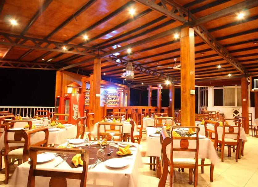 Restaurante Foto