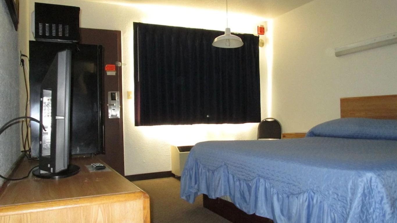 Motel 10