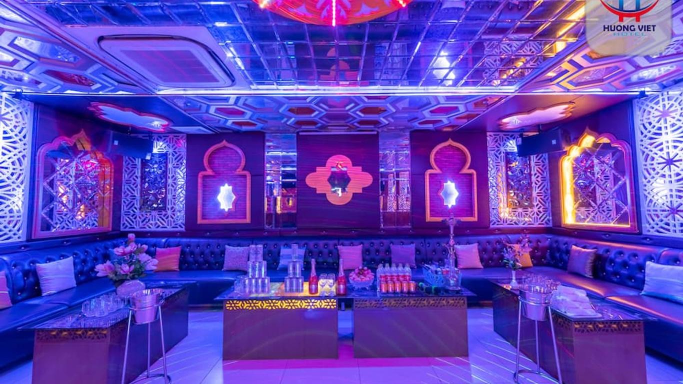 Huong Viet Hotel Quy Nhon - Beachfront