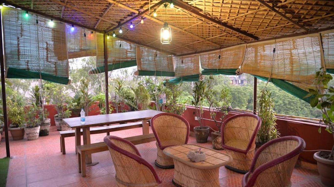 Hide-In Hostel Delhi