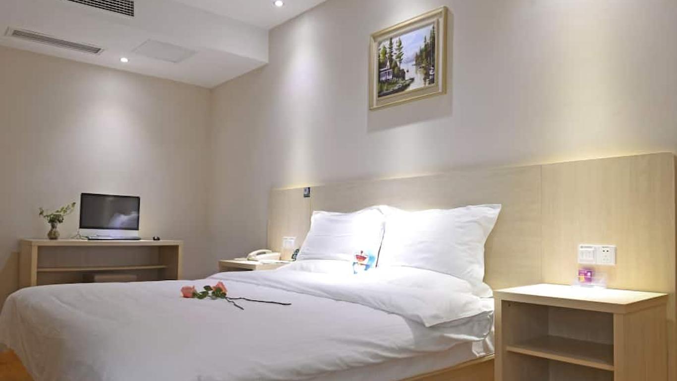Greentree Alliance Suzhou Zhangjiagang Huachang Road Bus Station Hotel
