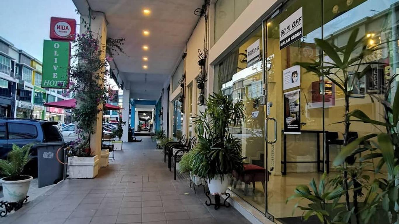 Olive Hotel