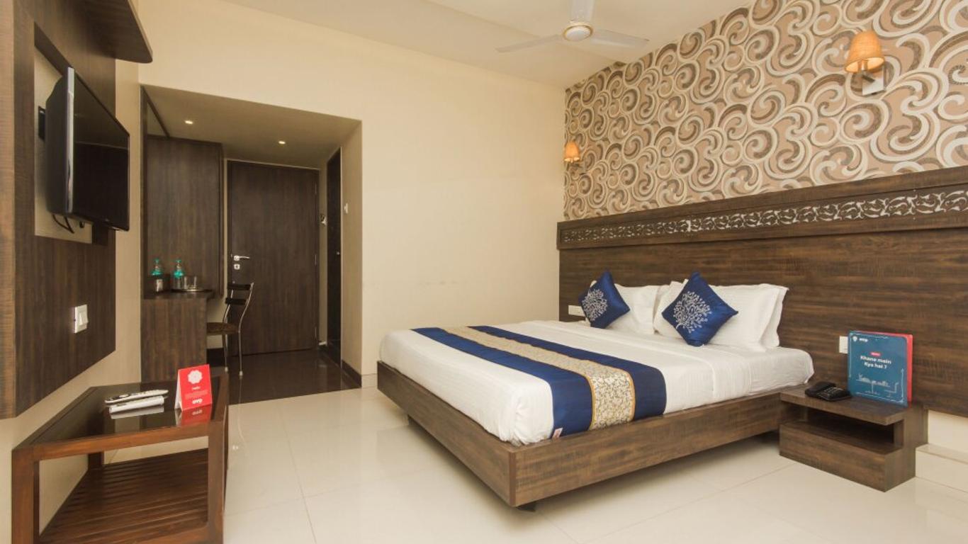 Hotel O Lotus Residency Near Anand Nagar Metro Station