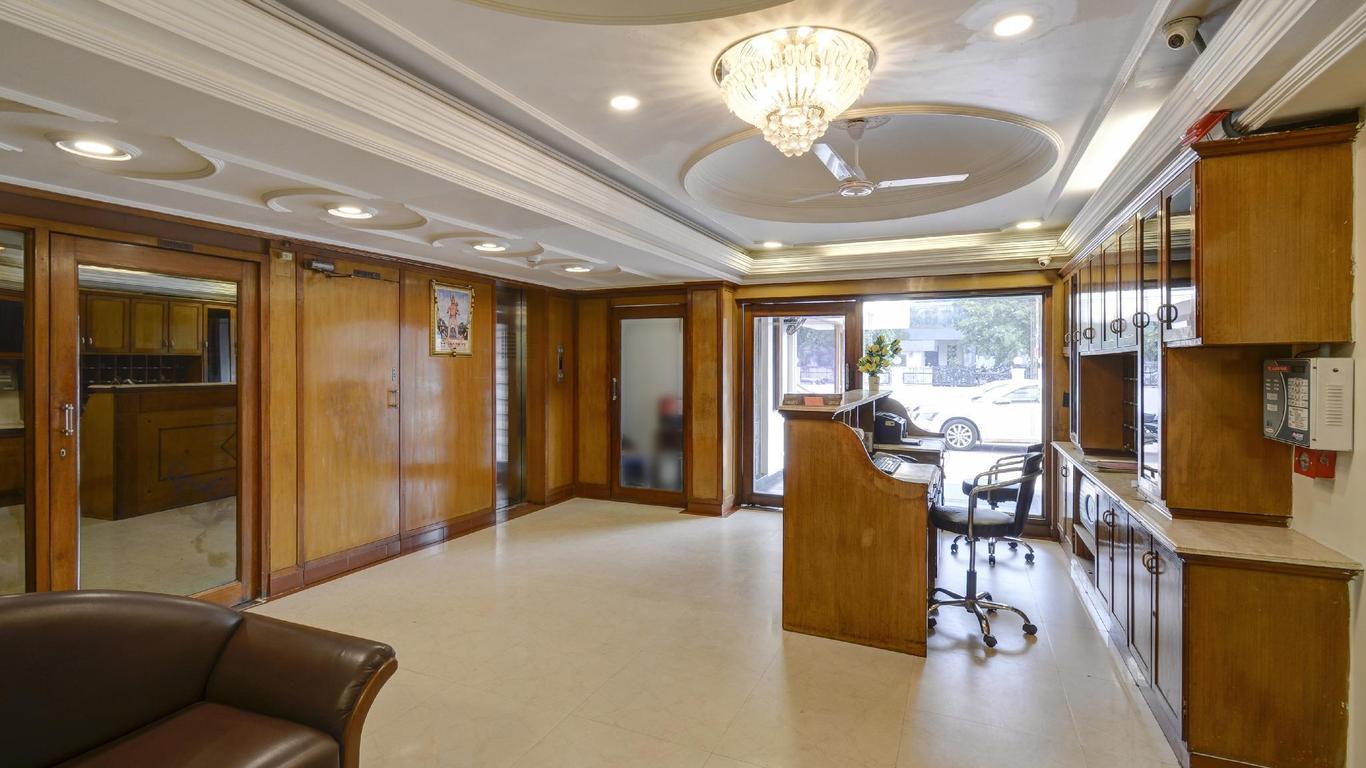 Hotel Maruti