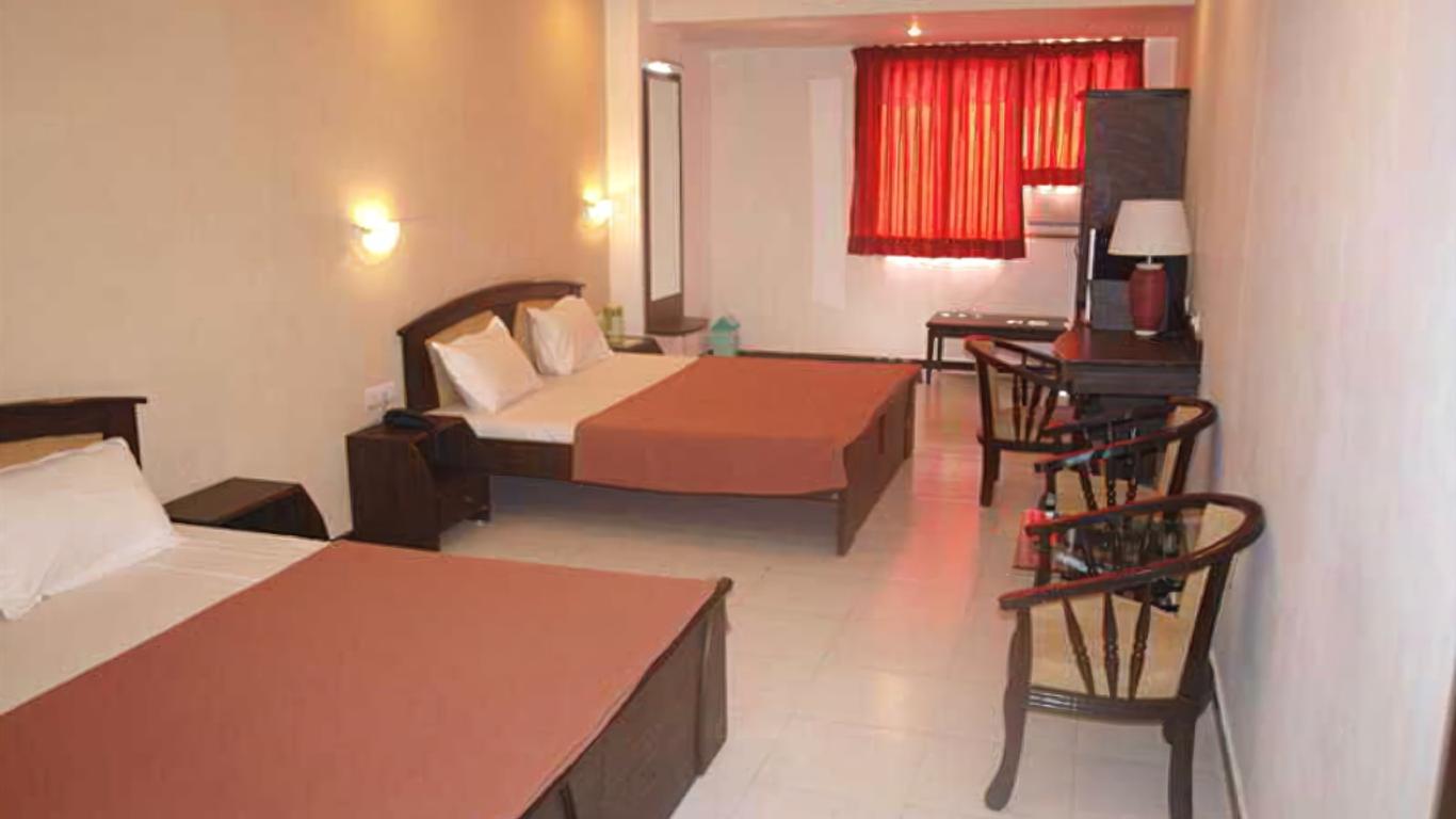 Hotel Maan Residency