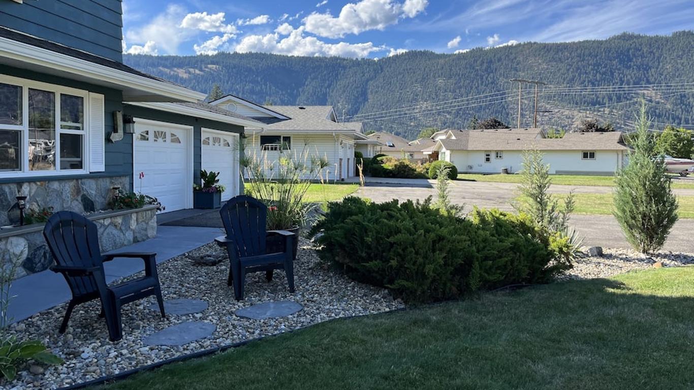 Sunny Shuswap B&B