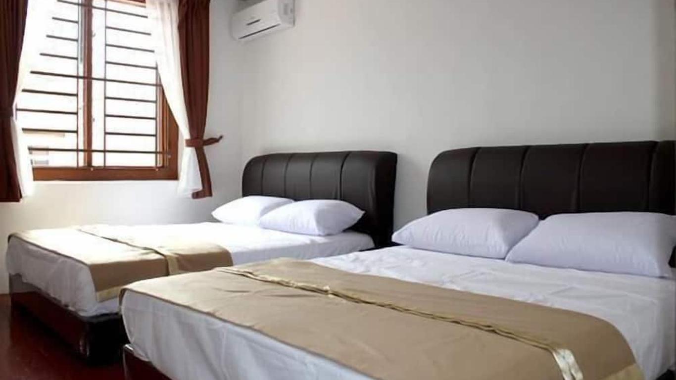 Tengkera Hotel