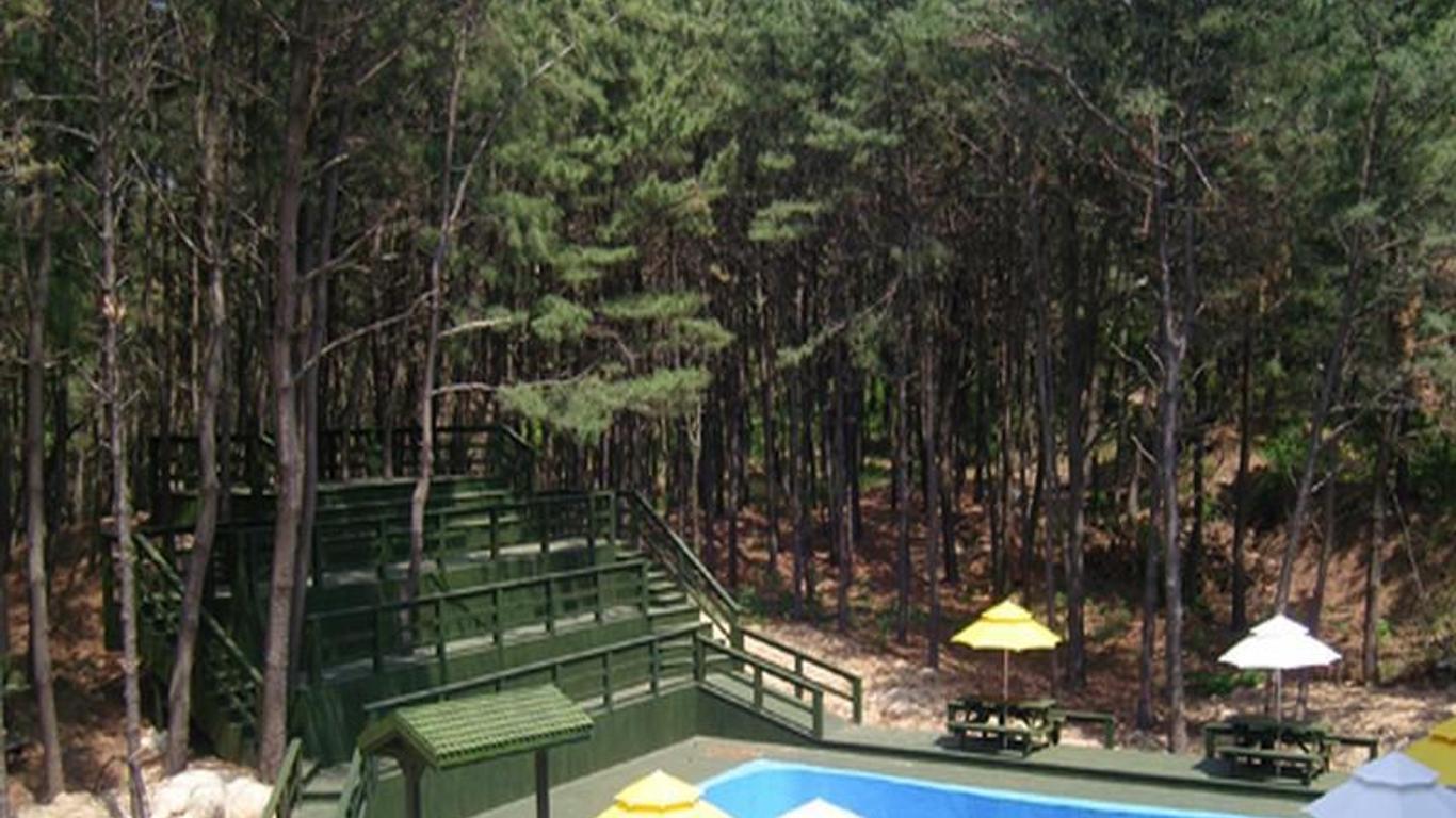 Mangsang Haeorum Family Hotel