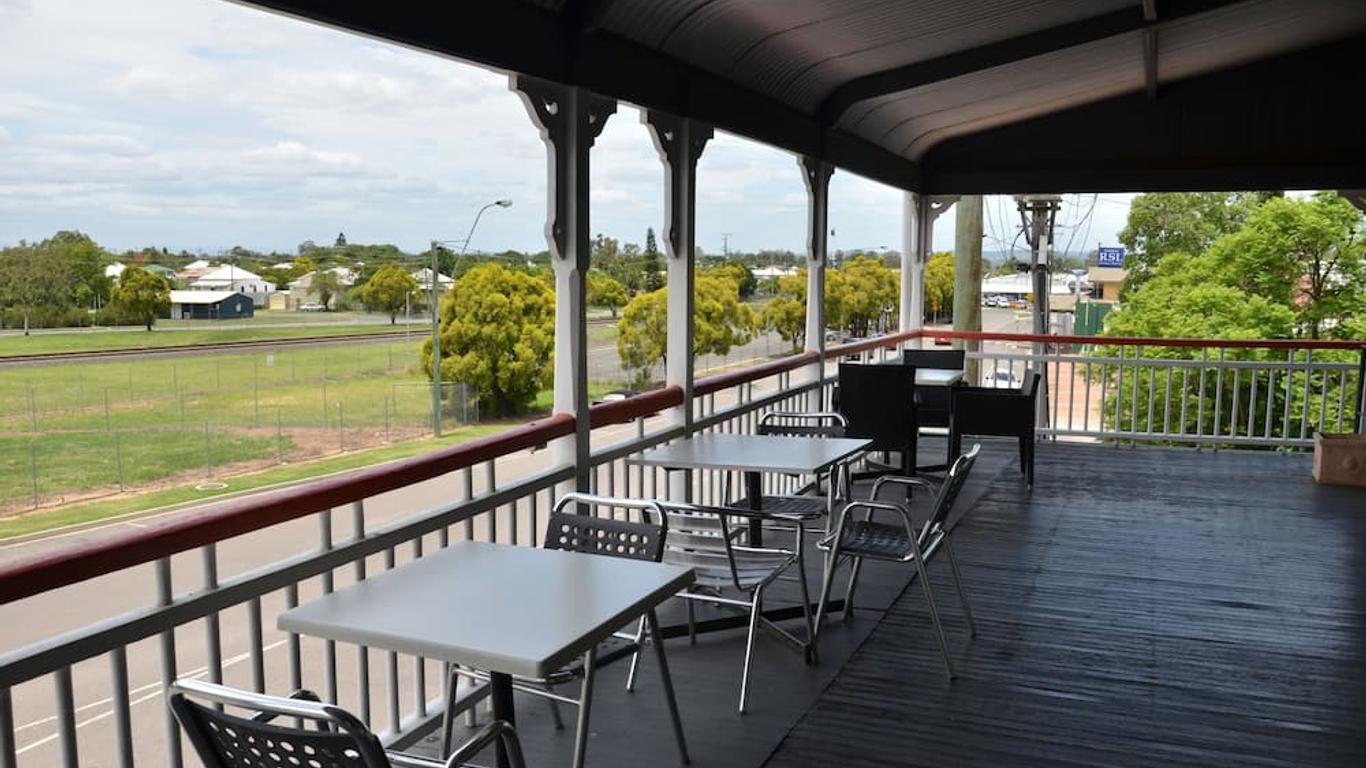 Royal Gatton Hotel