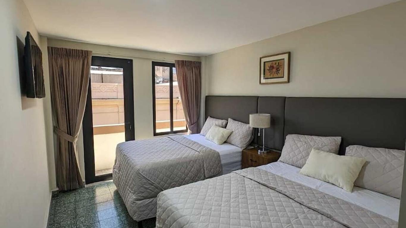 Hotel Abrego