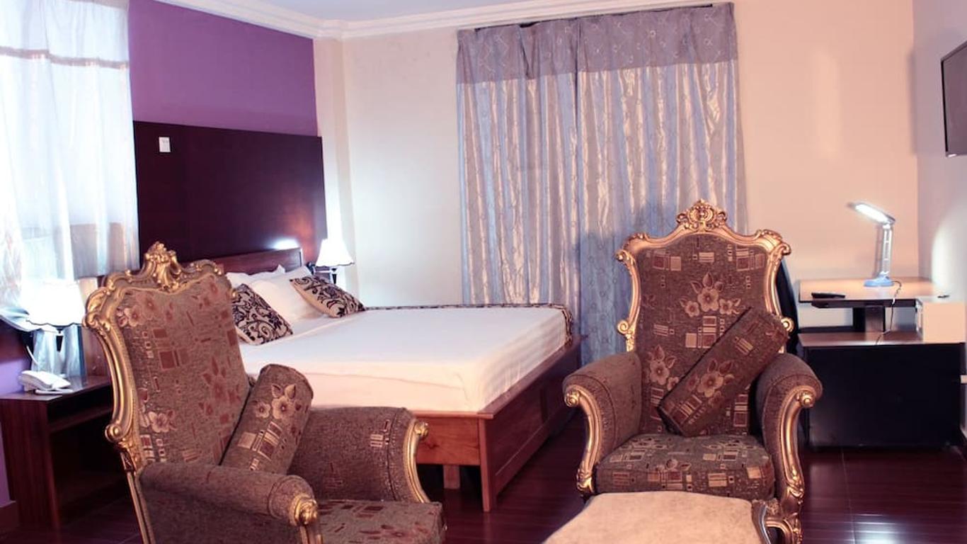 Tyco City Hotel