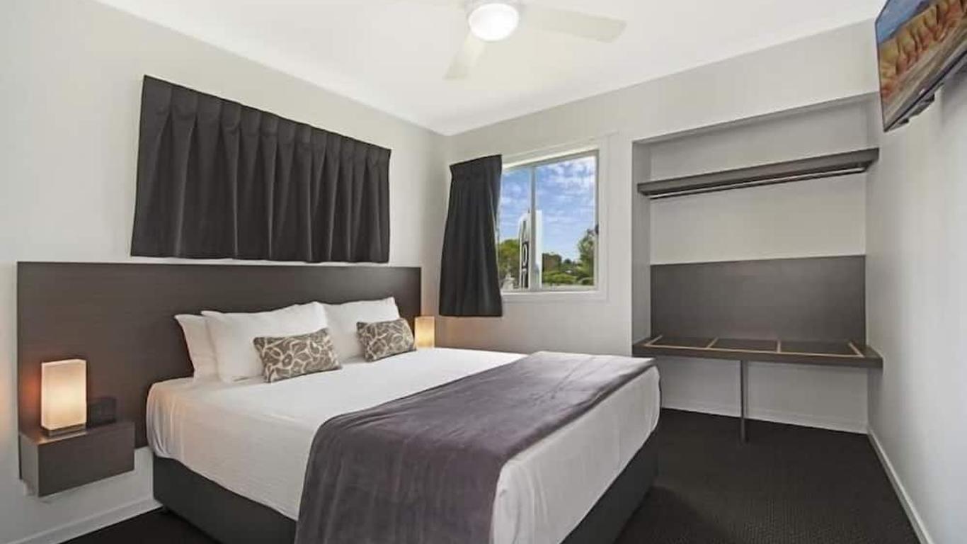 Cooroy Luxury Motel Apartments