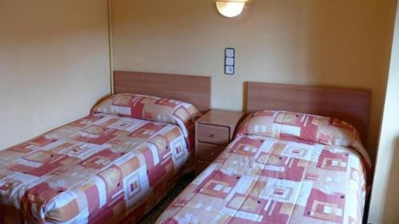 Hostal Rodes