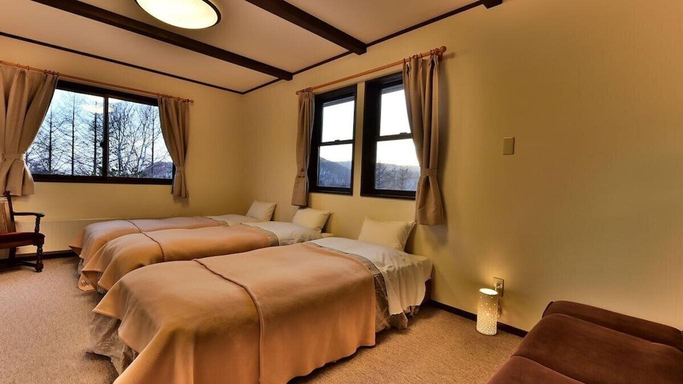 Petit Hotel Kanan