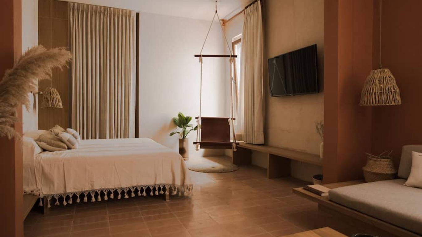Casa Montore by Barrio Mexico
