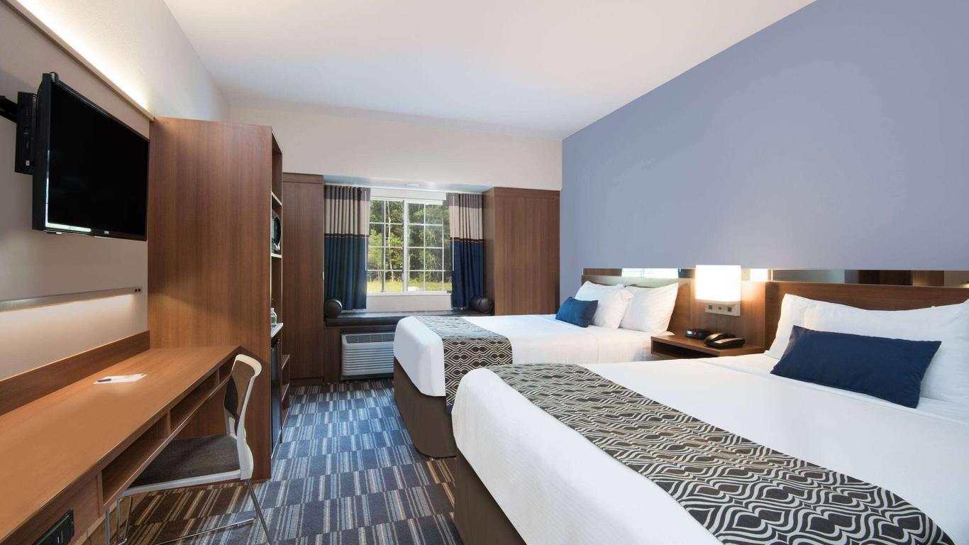Microtel Inn & Suites by Wyndham Windham