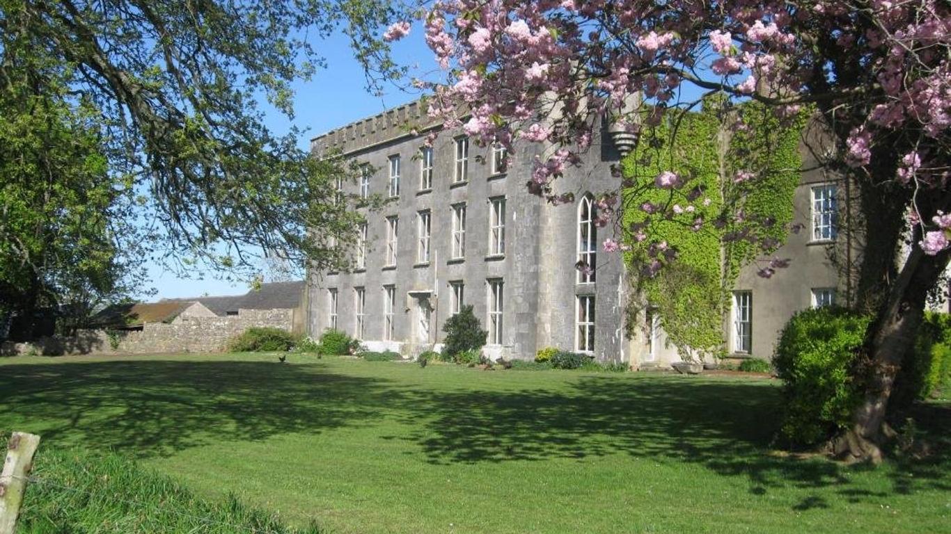 Ash Hill B & B