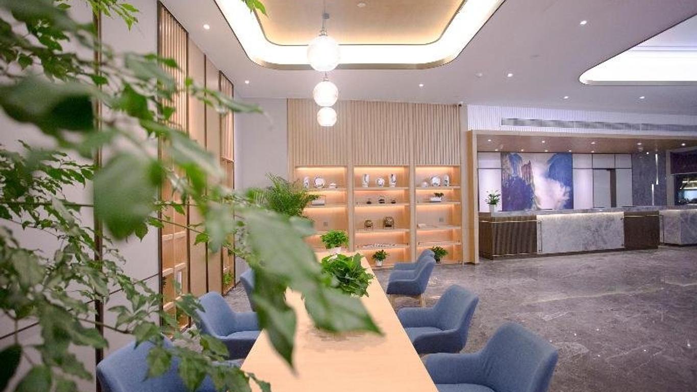 Madison Taizhou Xianju ( Being In Decoration)