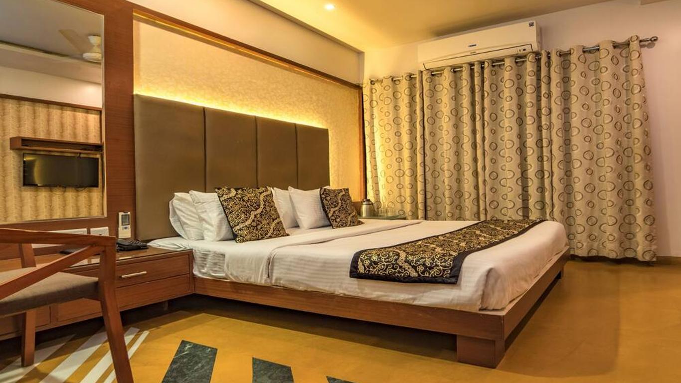 Uddhav Vilas A Family Hotel