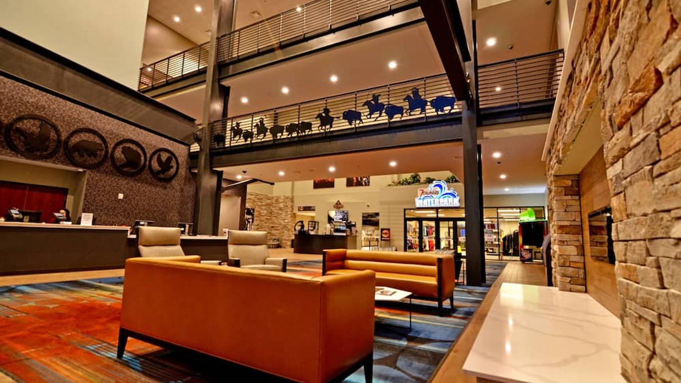 7Clans Hotel & Resort