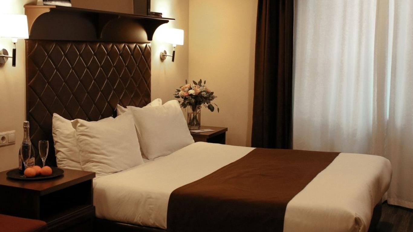 11 Hotel & Garden Boutique Hotel