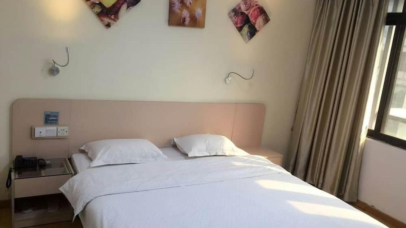 Yimi Hotel Shiqiao Metro Branch