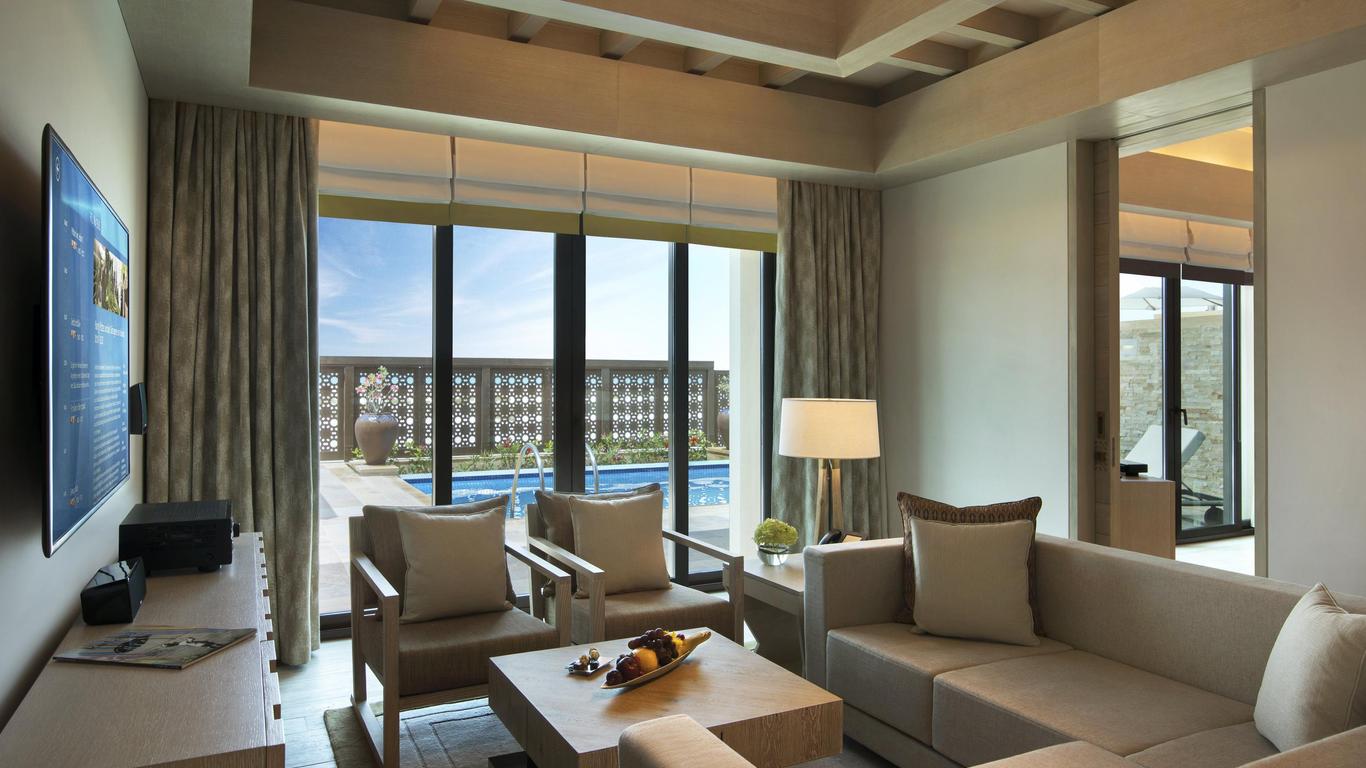 Saadiyat Rotana Resort & Villas