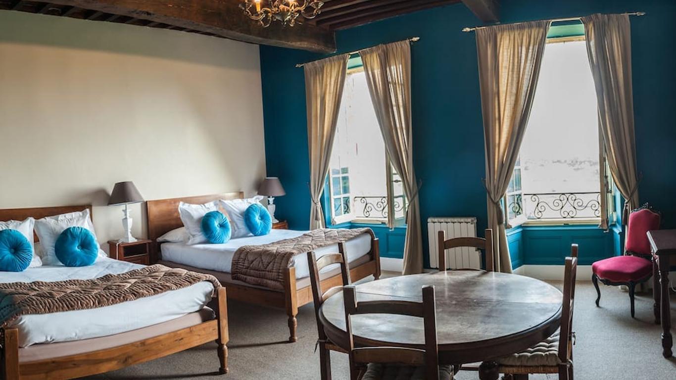 Hotel Raymond Vii