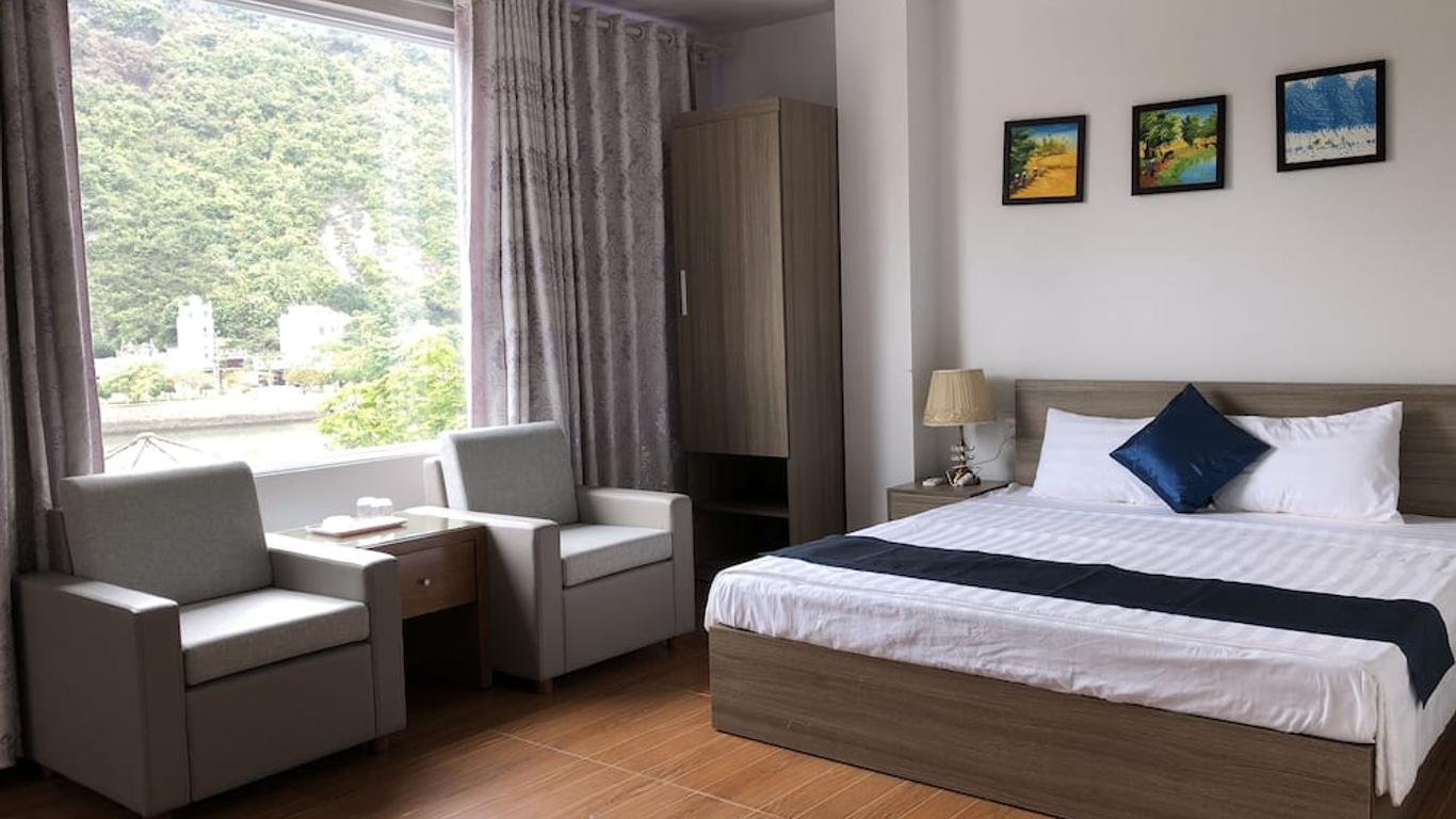 Catba Central Hotel 2