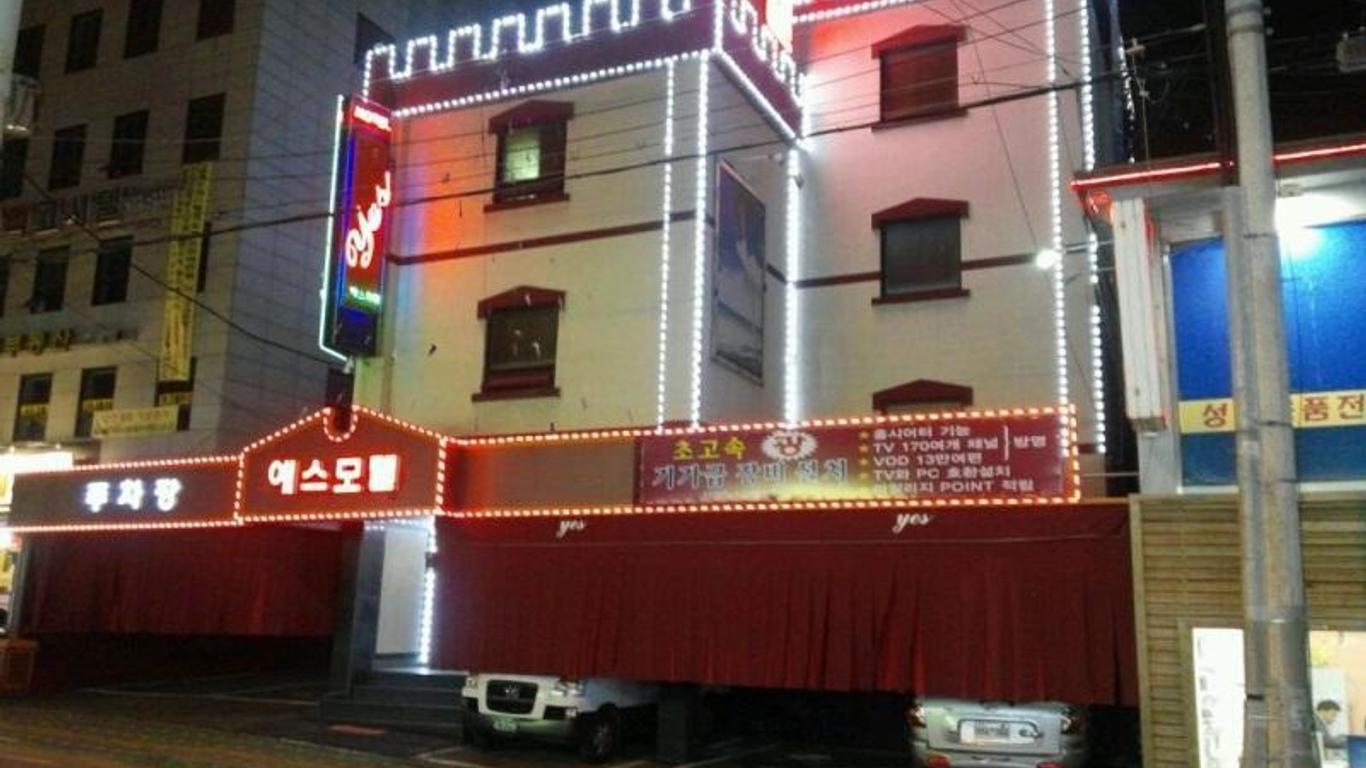 Yes Motel