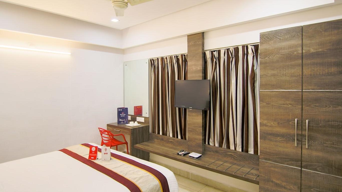 OYO 9647 Hotel Mvv Bhavan