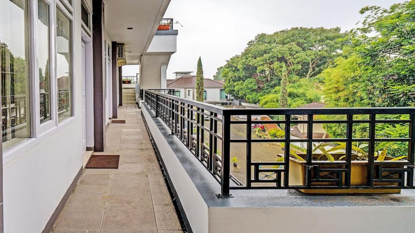 Super OYO Collection O 92277 Setra Priangan Guest House