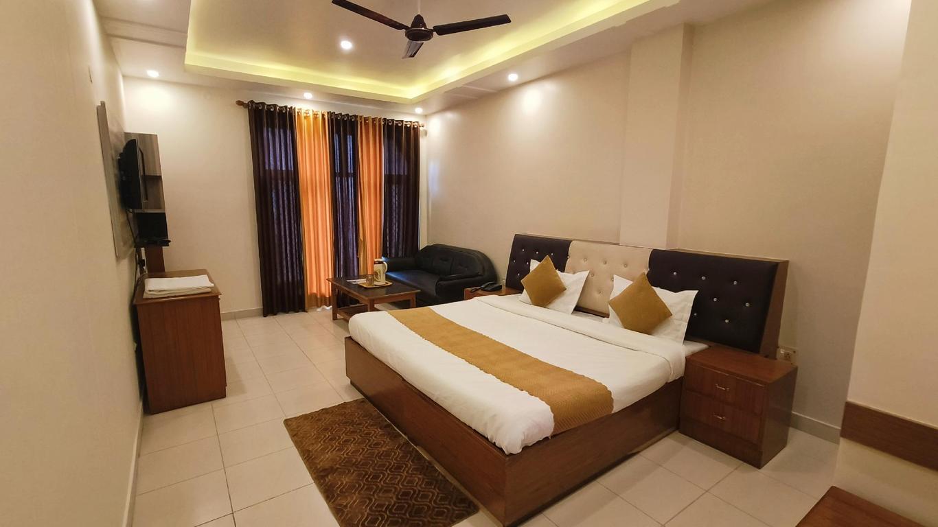 Hotel Himsagar