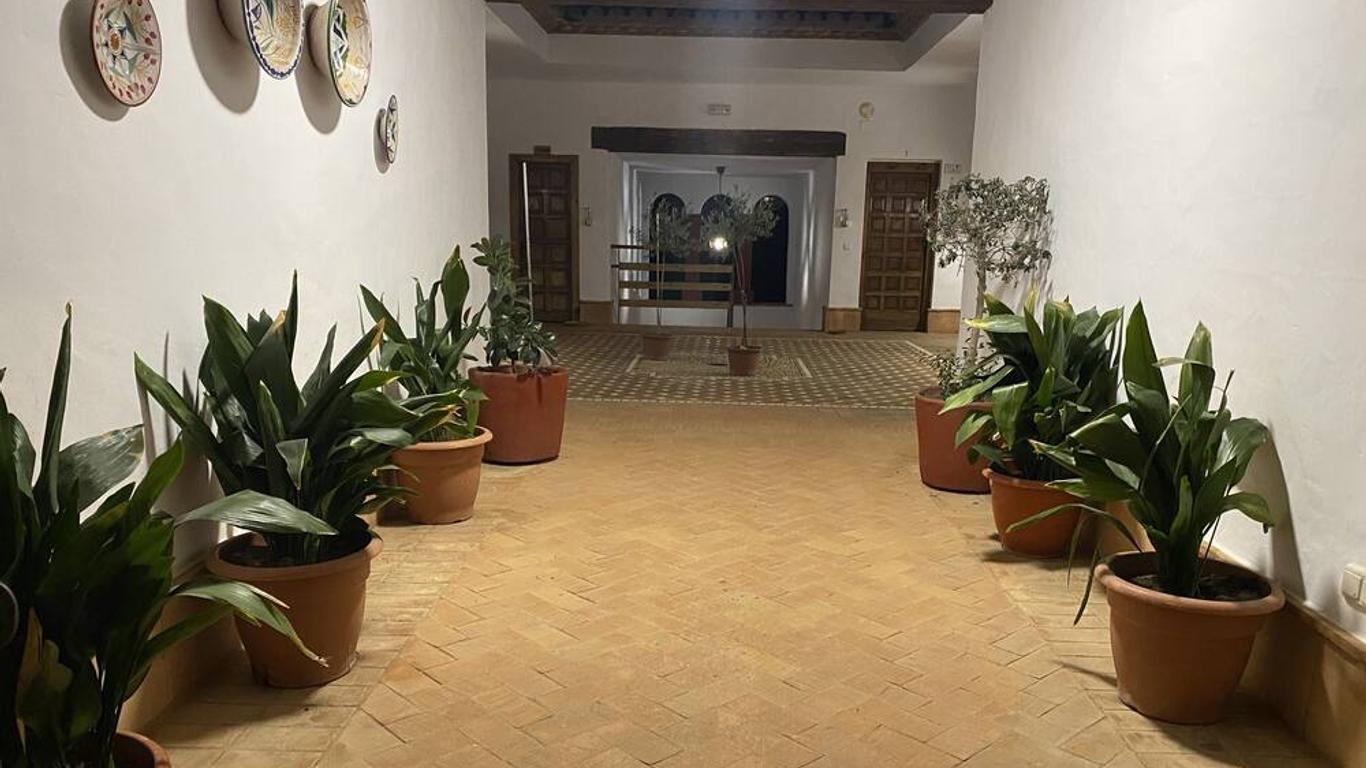 Apartamentos Turisticos Los Alisos
