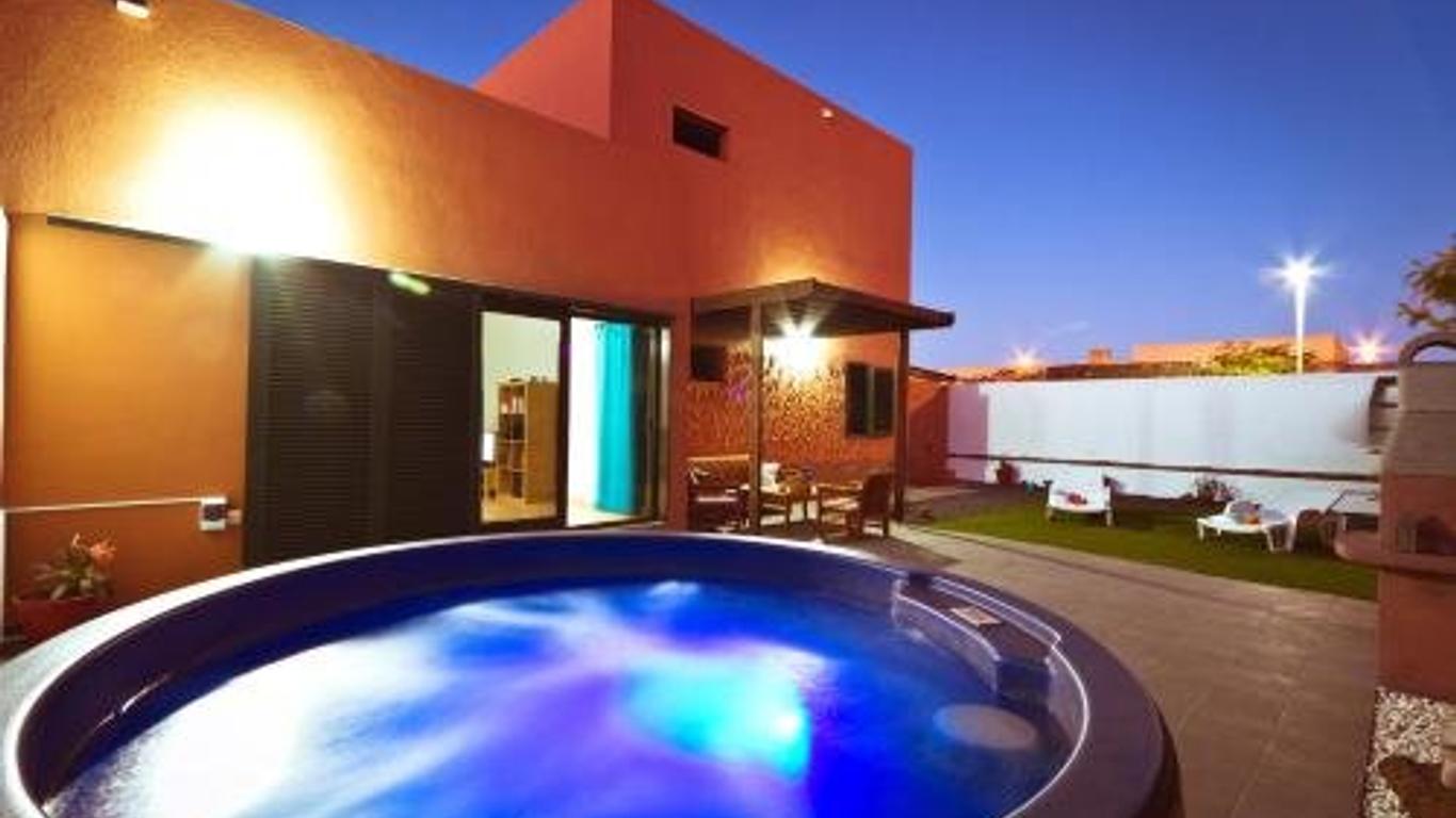Sunrise Surf House, Big Garden, Hot Tub, Parking, super-fast free Wi-Fi